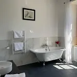 Cantaranne Bed & Breakfast 3*
