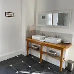 Cantaranne Bed & Breakfast 3*