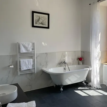 Cantaranne Bed & Breakfast 3*